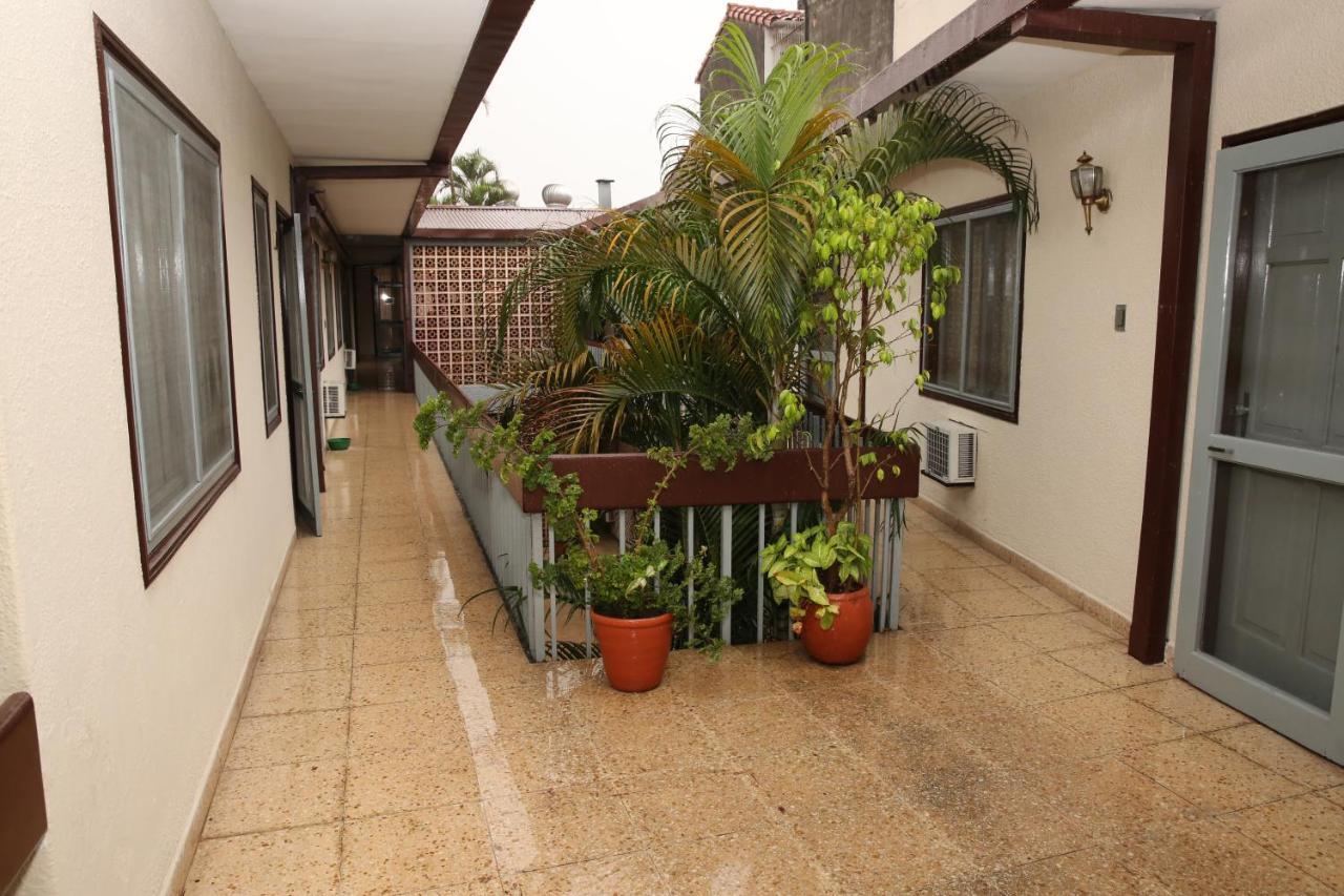 Hotel Bolivia Santa Cruz de La Sierra Exteriör bild
