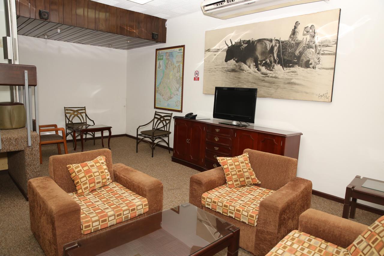 Hotel Bolivia Santa Cruz de La Sierra Exteriör bild